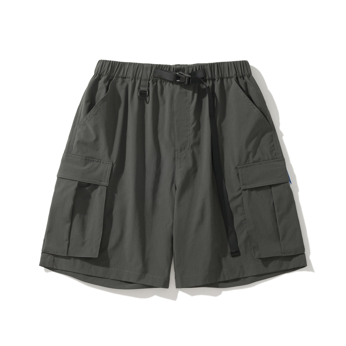 JIRI BASIC CARGO SHORTS / BLACK