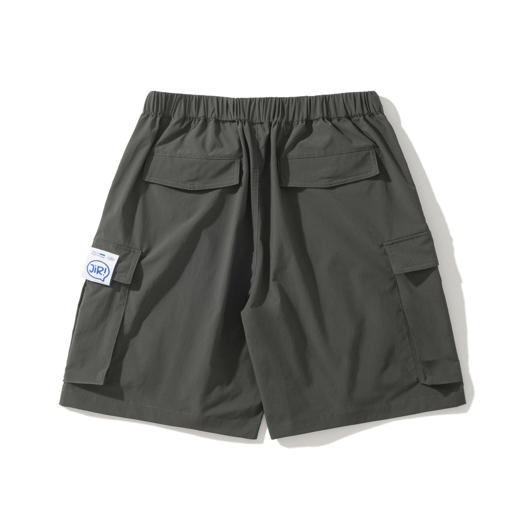 JIRI BASIC CARGO SHORTS / BLACK