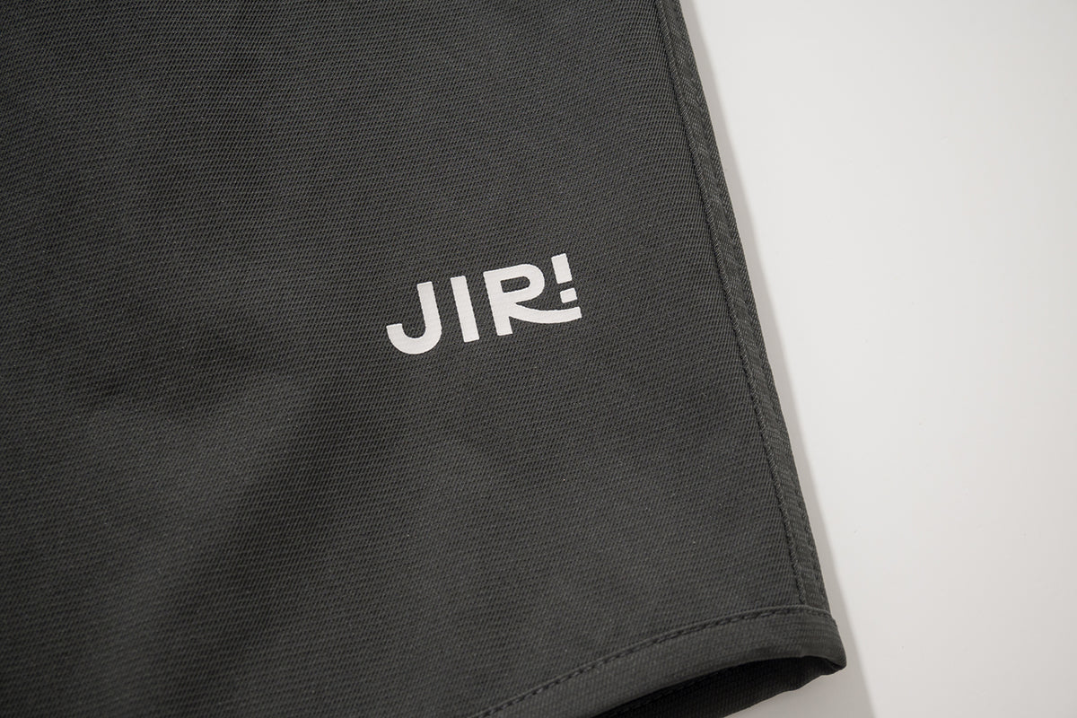 JIRI SHORTS / BLACK