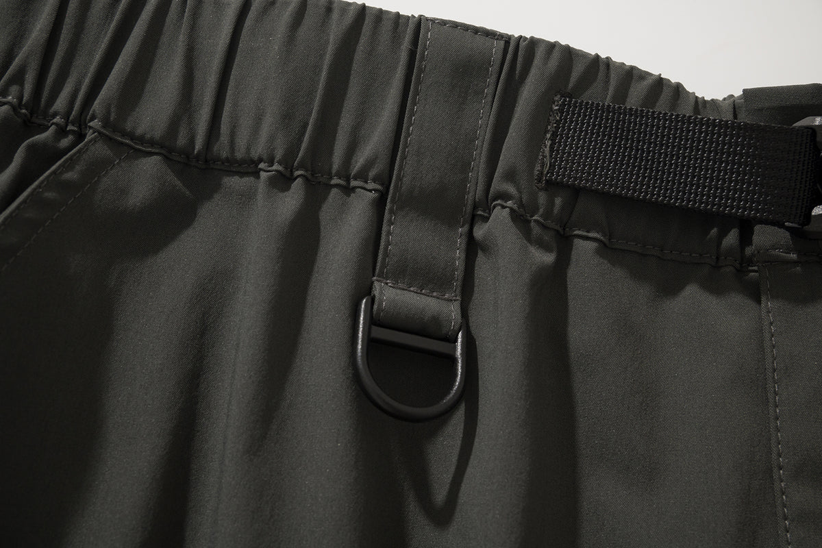 JIRI BASIC CARGO SHORTS / BLACK