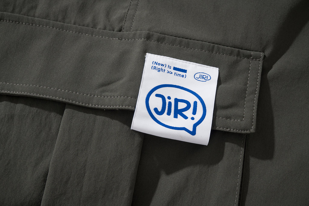 JIRI BASIC CARGO SHORTS / BLACK
